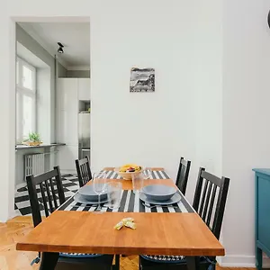  Apartament Oomph Elegant Polska